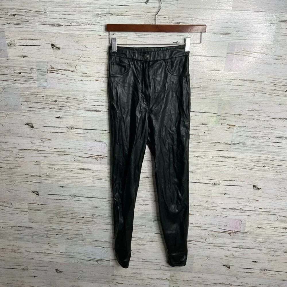 Aritzia wilfred free faux black leather pants size  00